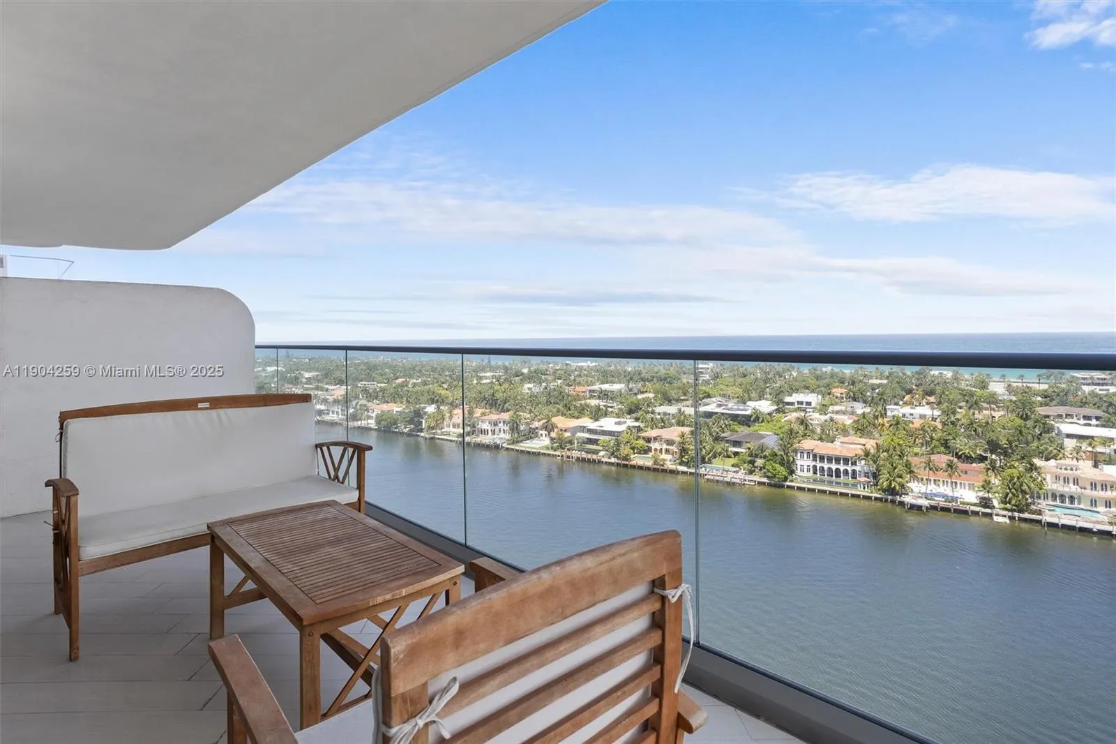 19707 Turnberry Way, #19H