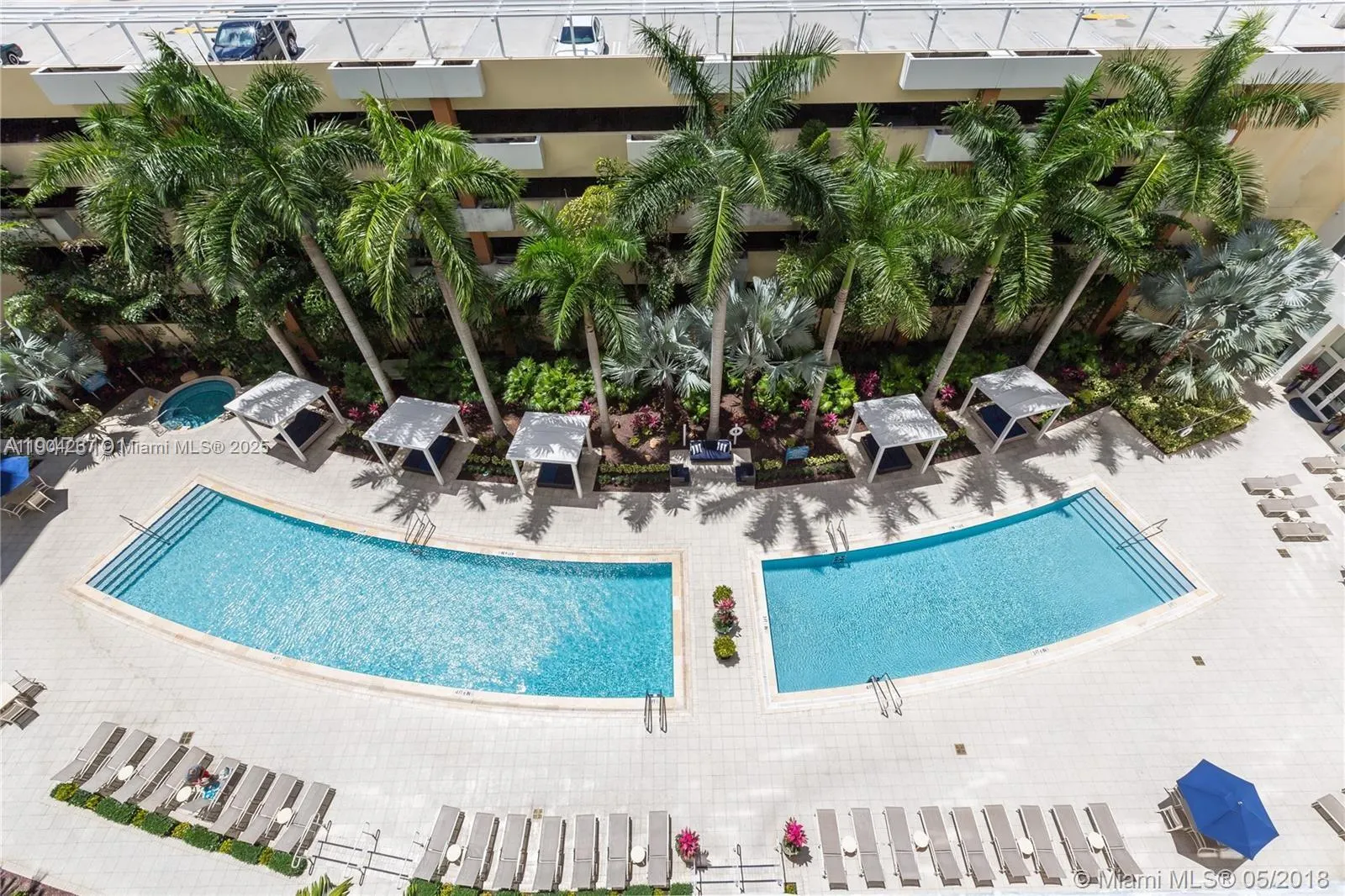 18800 NE 29th Ave, #825