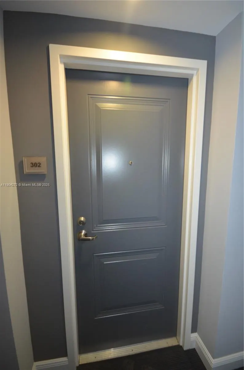 400 N Federal Hwy, #302N