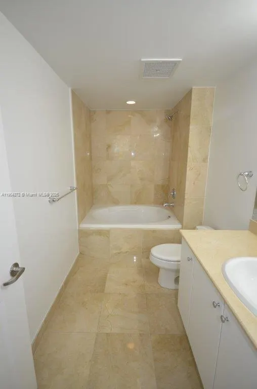 400 N Federal Hwy, #302N