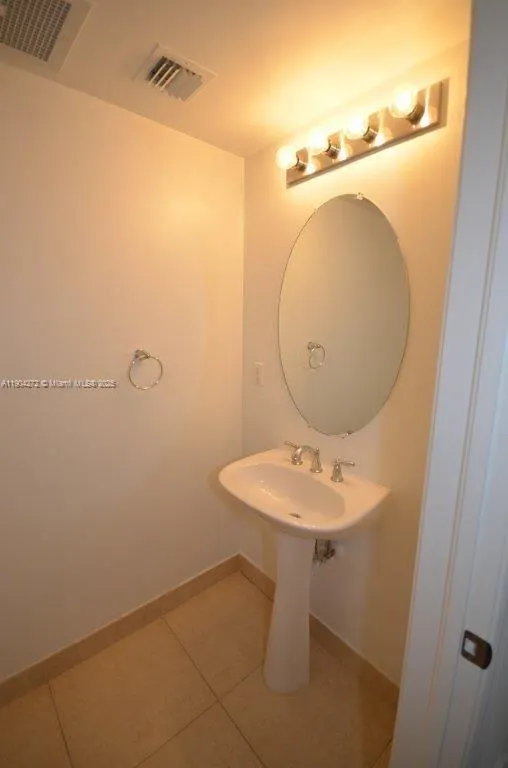 400 N Federal Hwy, #302N