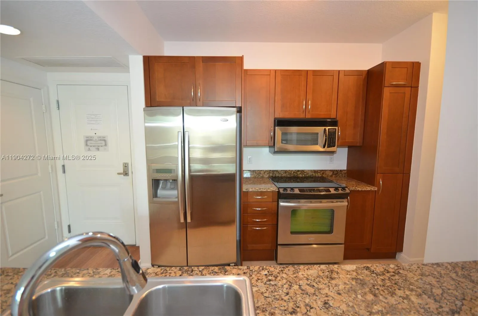 400 N Federal Hwy, #302N