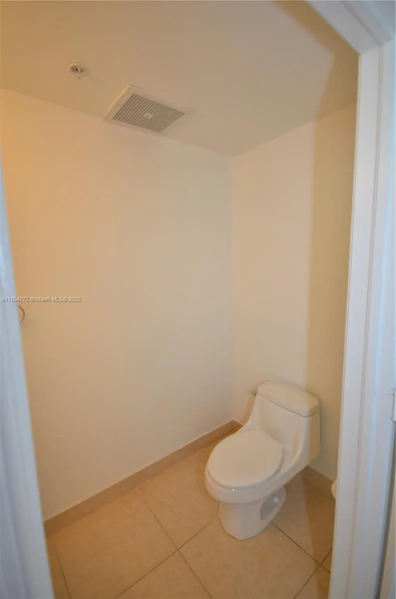 400 N Federal Hwy, #302N