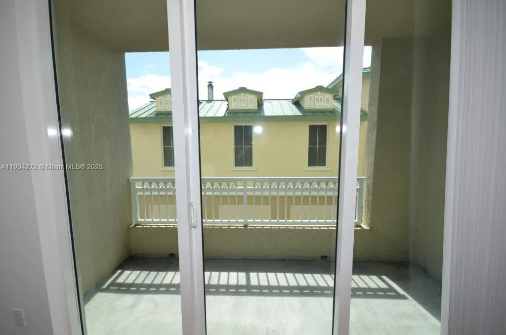 400 N Federal Hwy, #302N