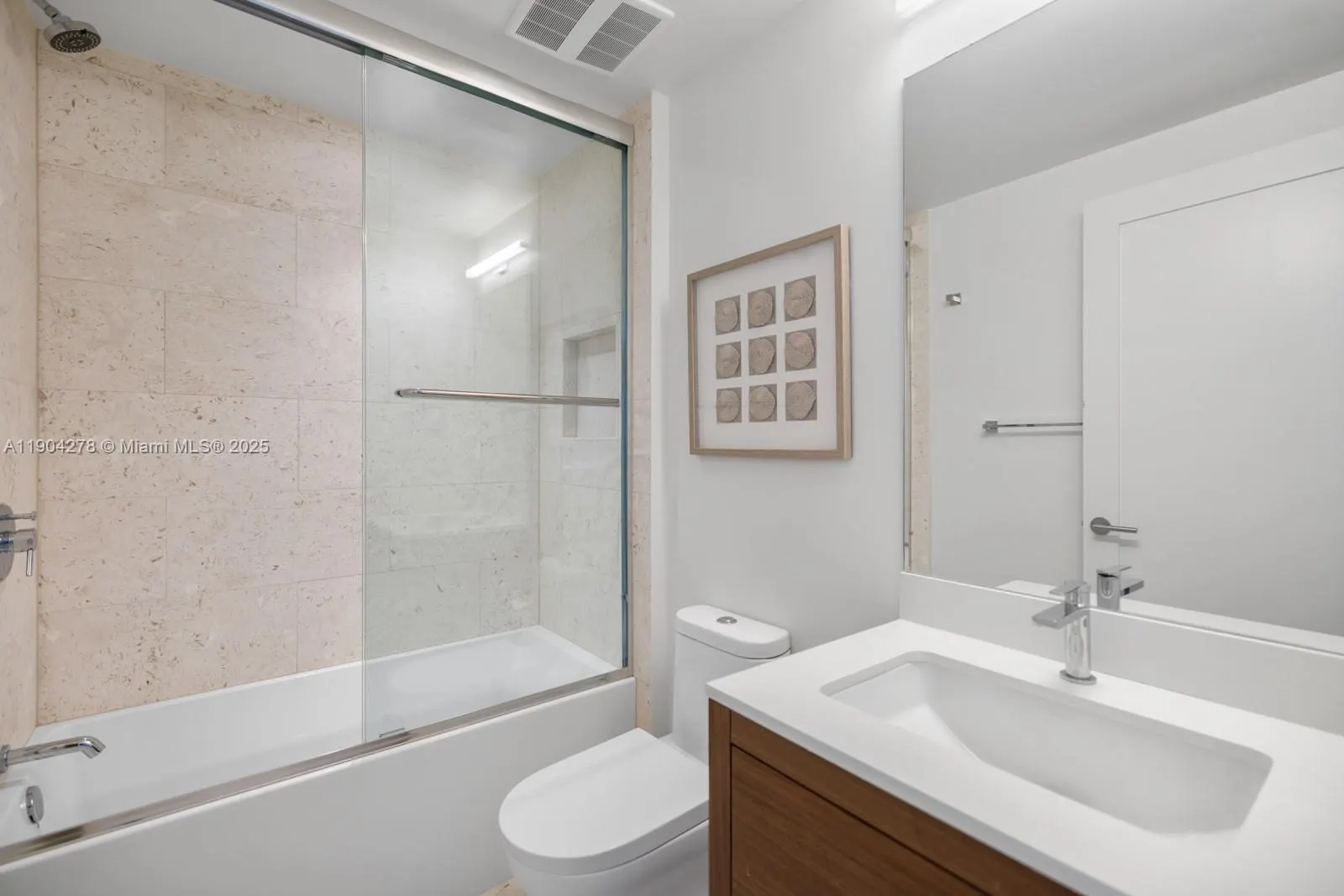 3581 E Glencoe St, #501