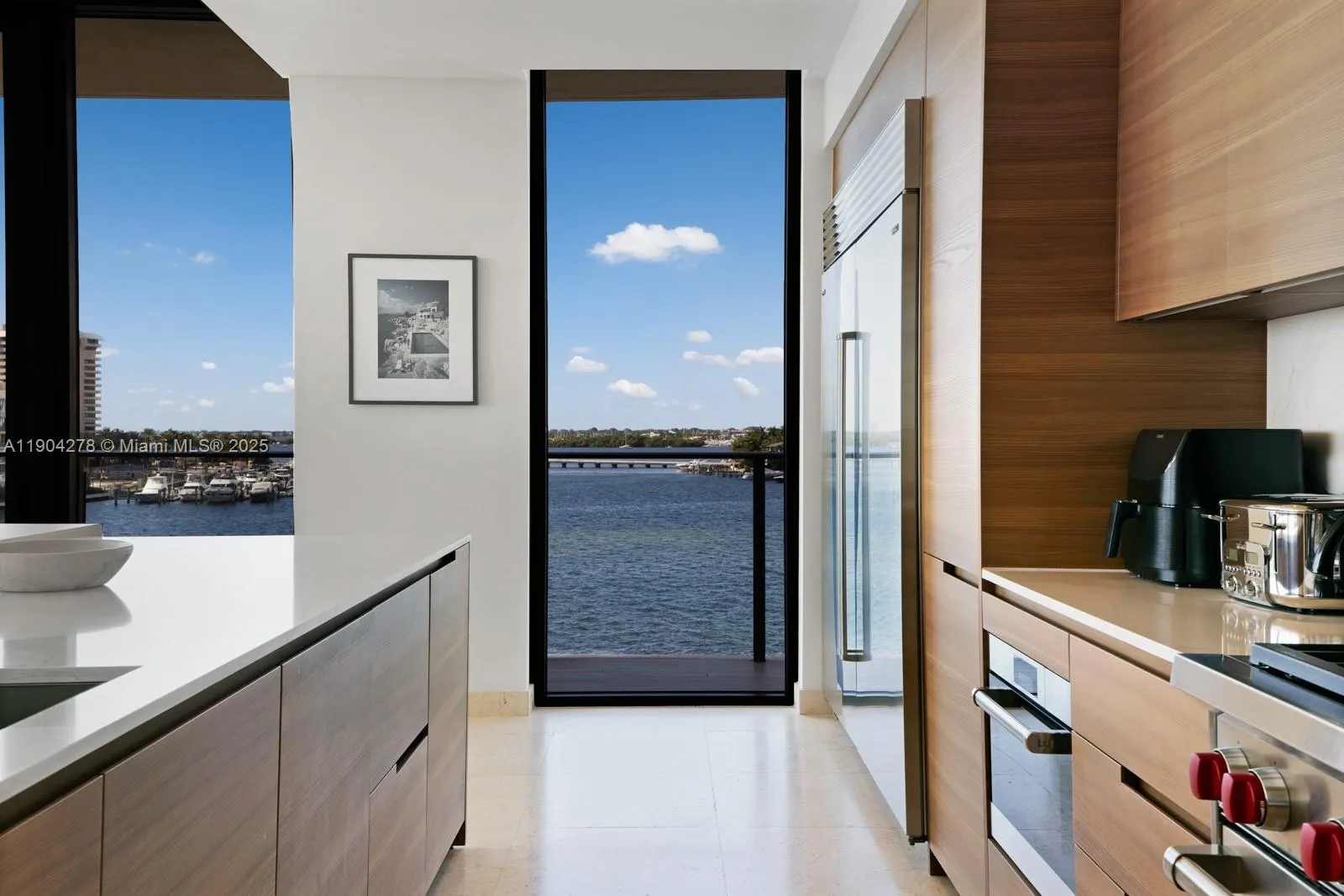 3581 E Glencoe St, #501