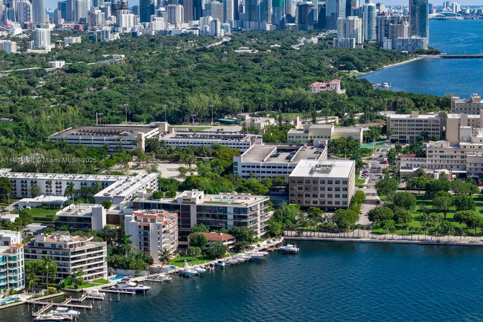 3581 E Glencoe St, #501