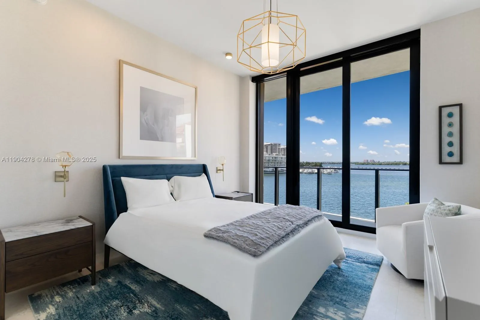 3581 E Glencoe St, #501