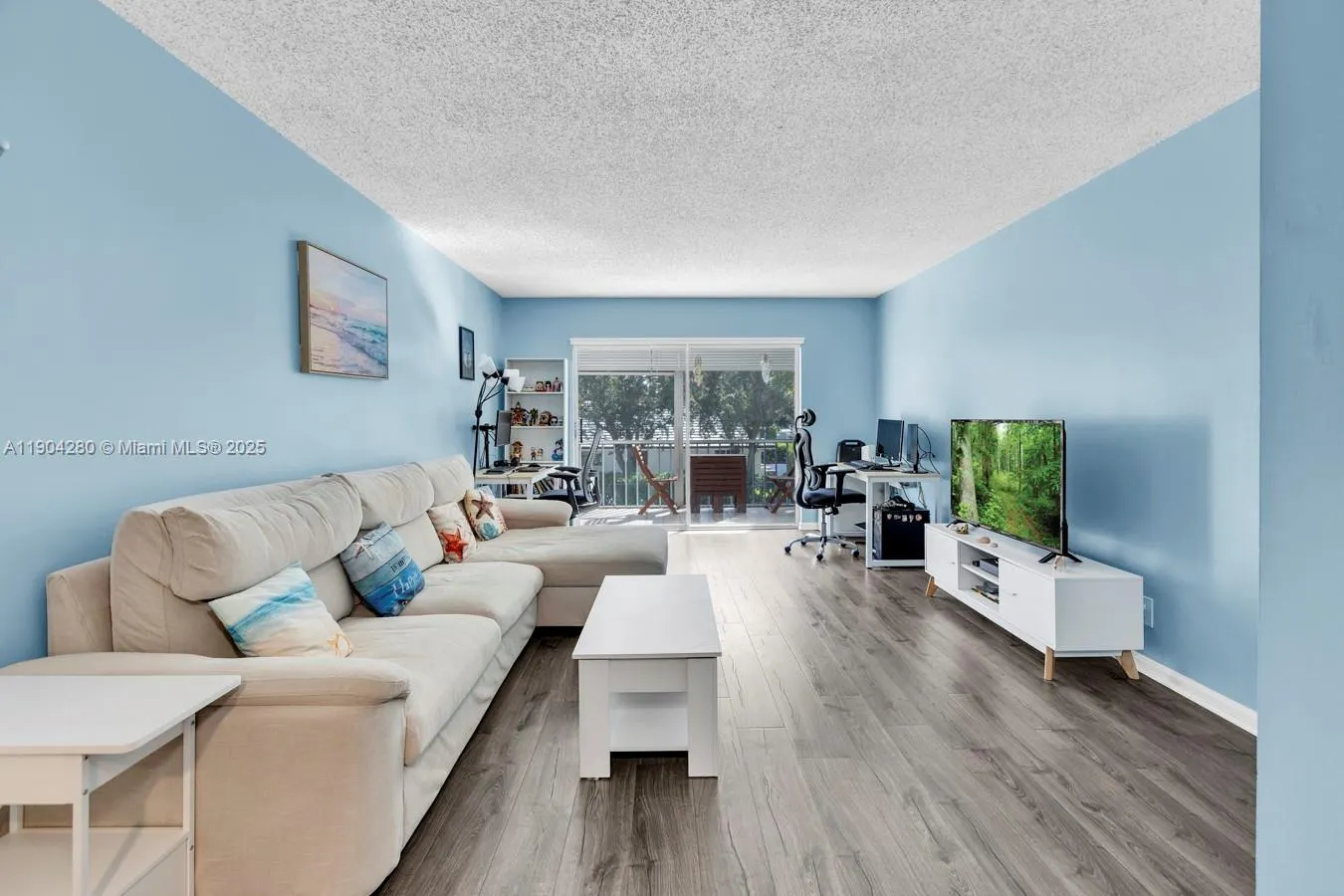 6207 Bay Club Dr, #3