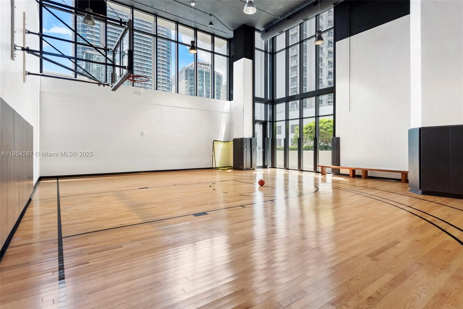 1010 Brickell Ave, #1706