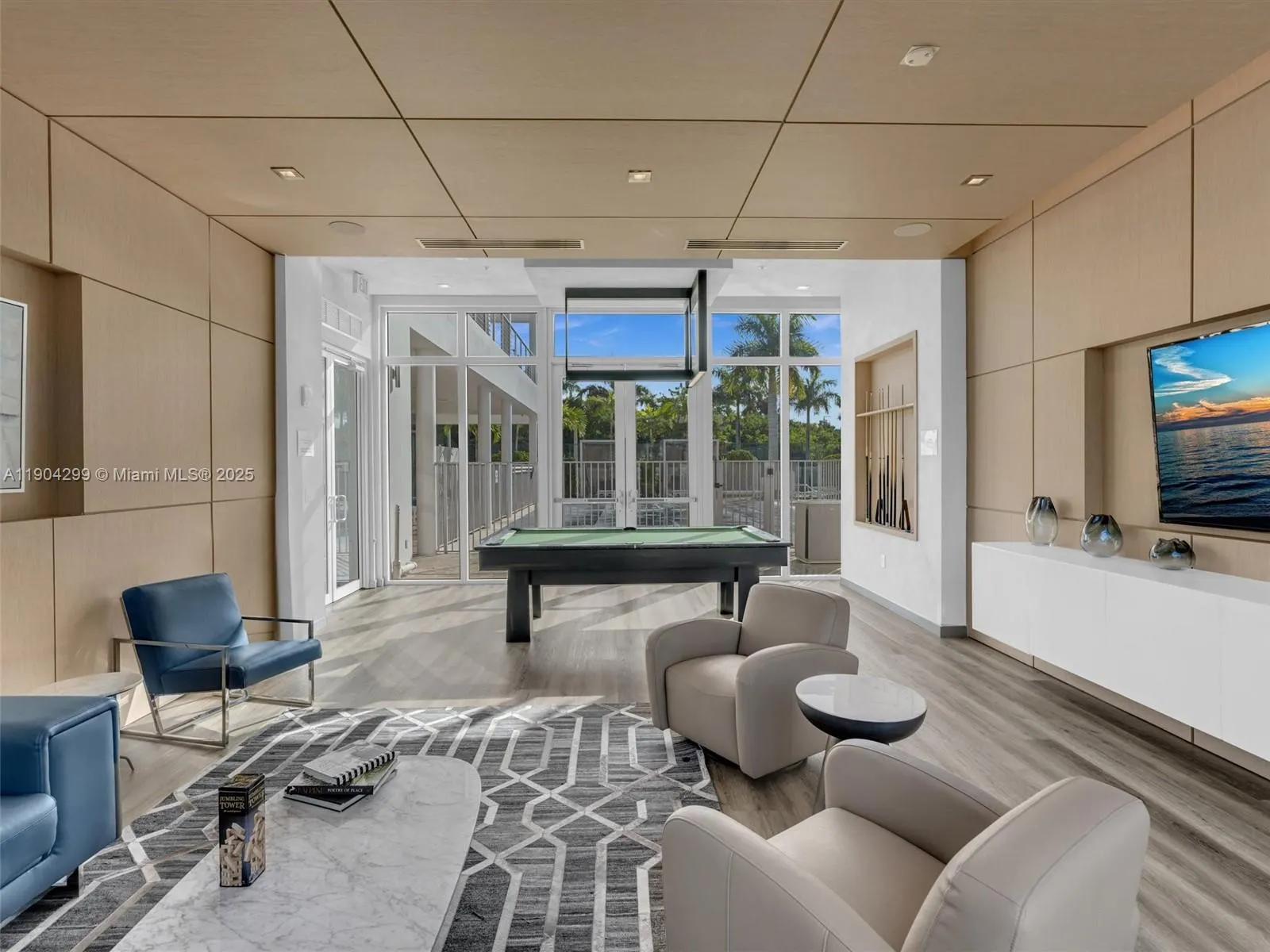 6410 NW 102nd Path, #302