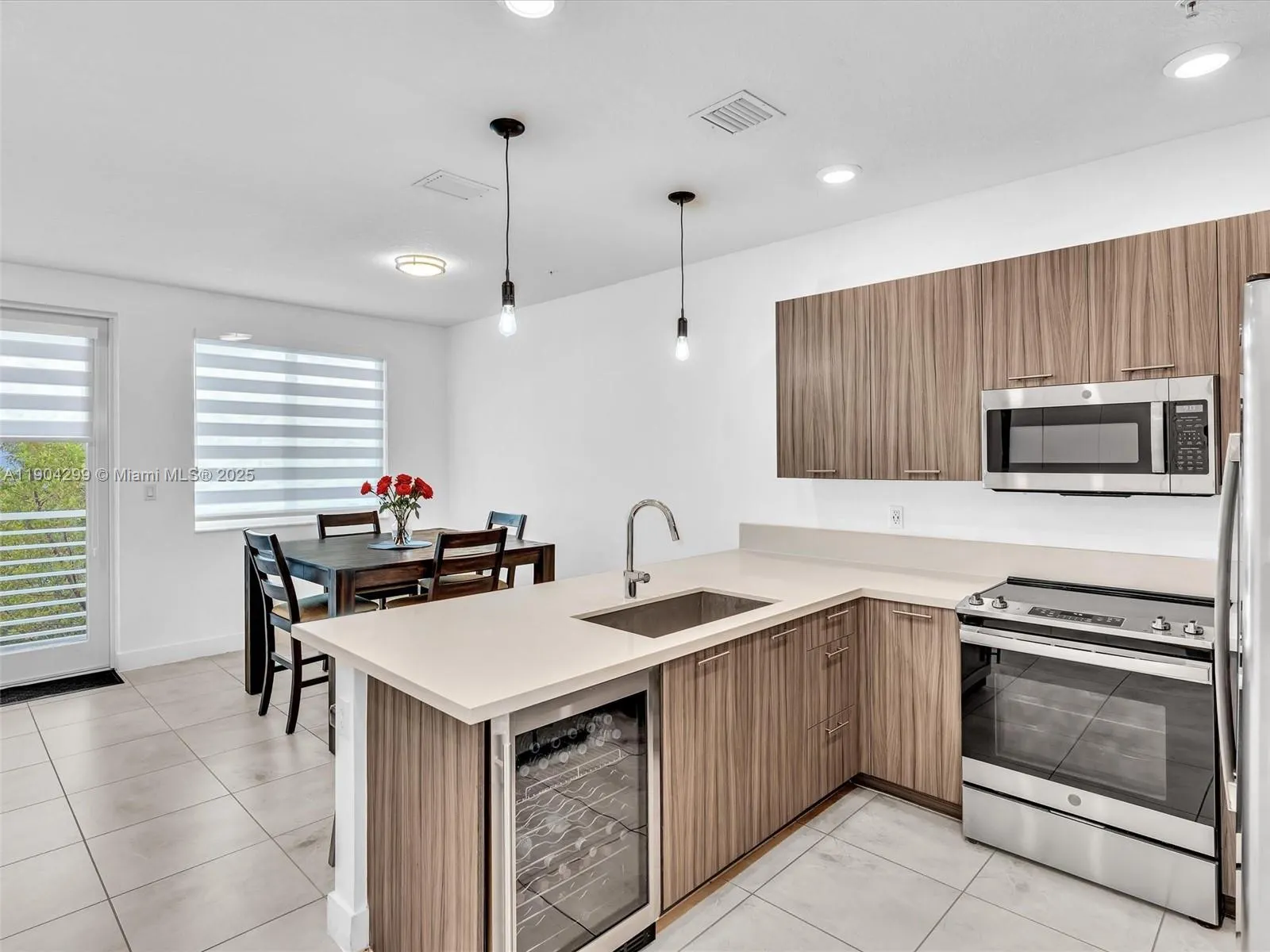 6410 NW 102nd Path, #302