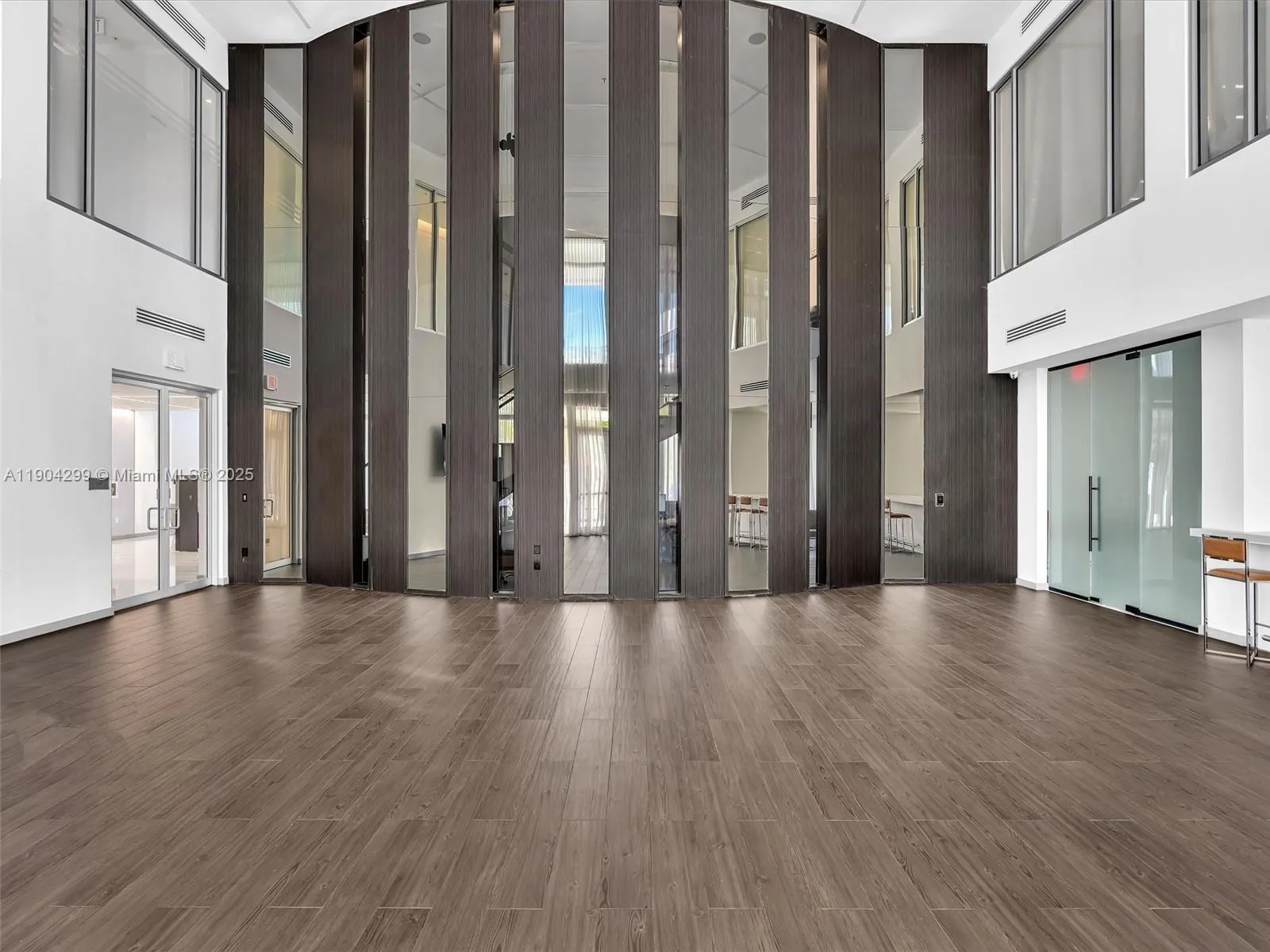 6410 NW 102nd Path, #302