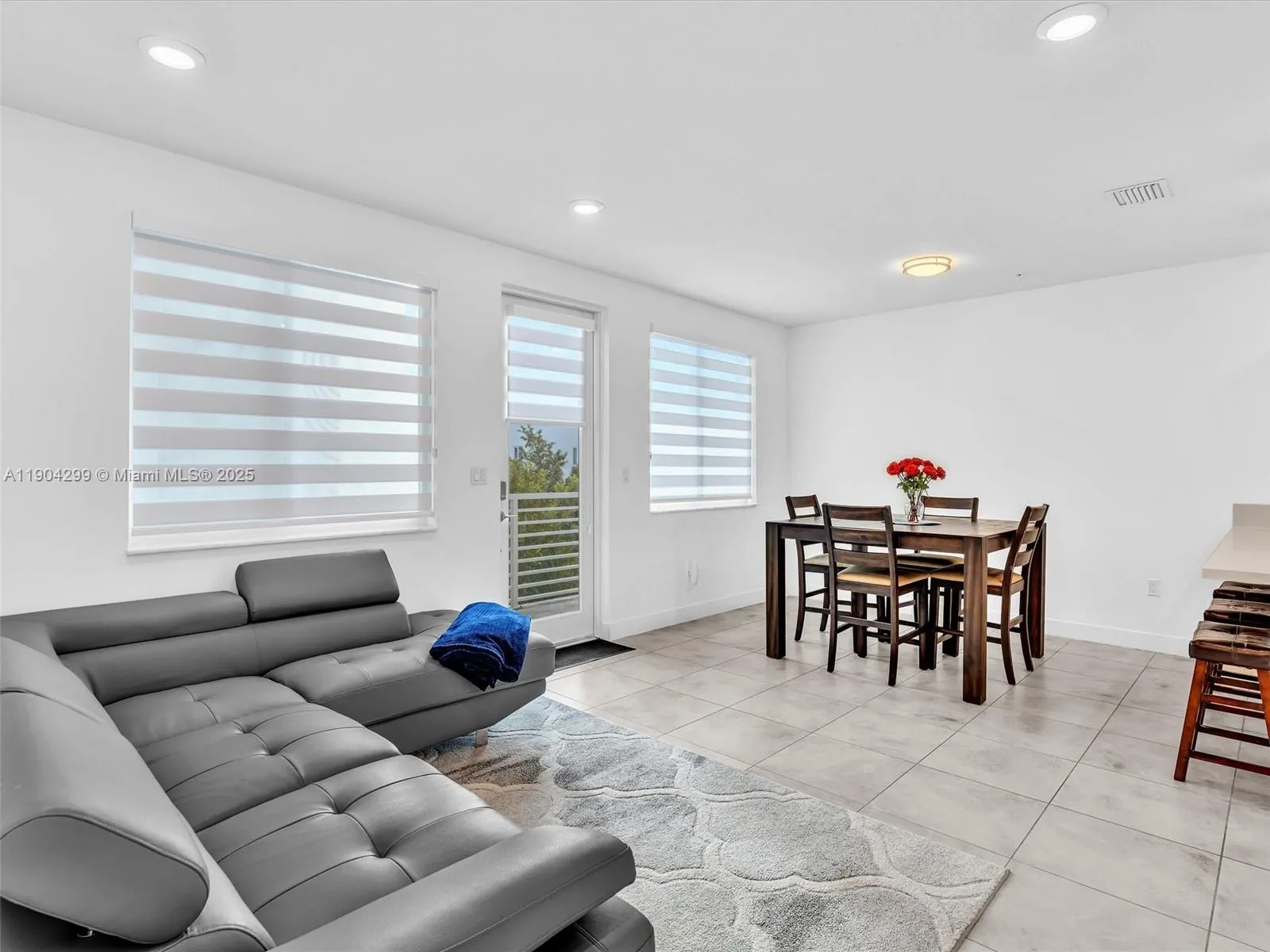 6410 NW 102nd Path, #302