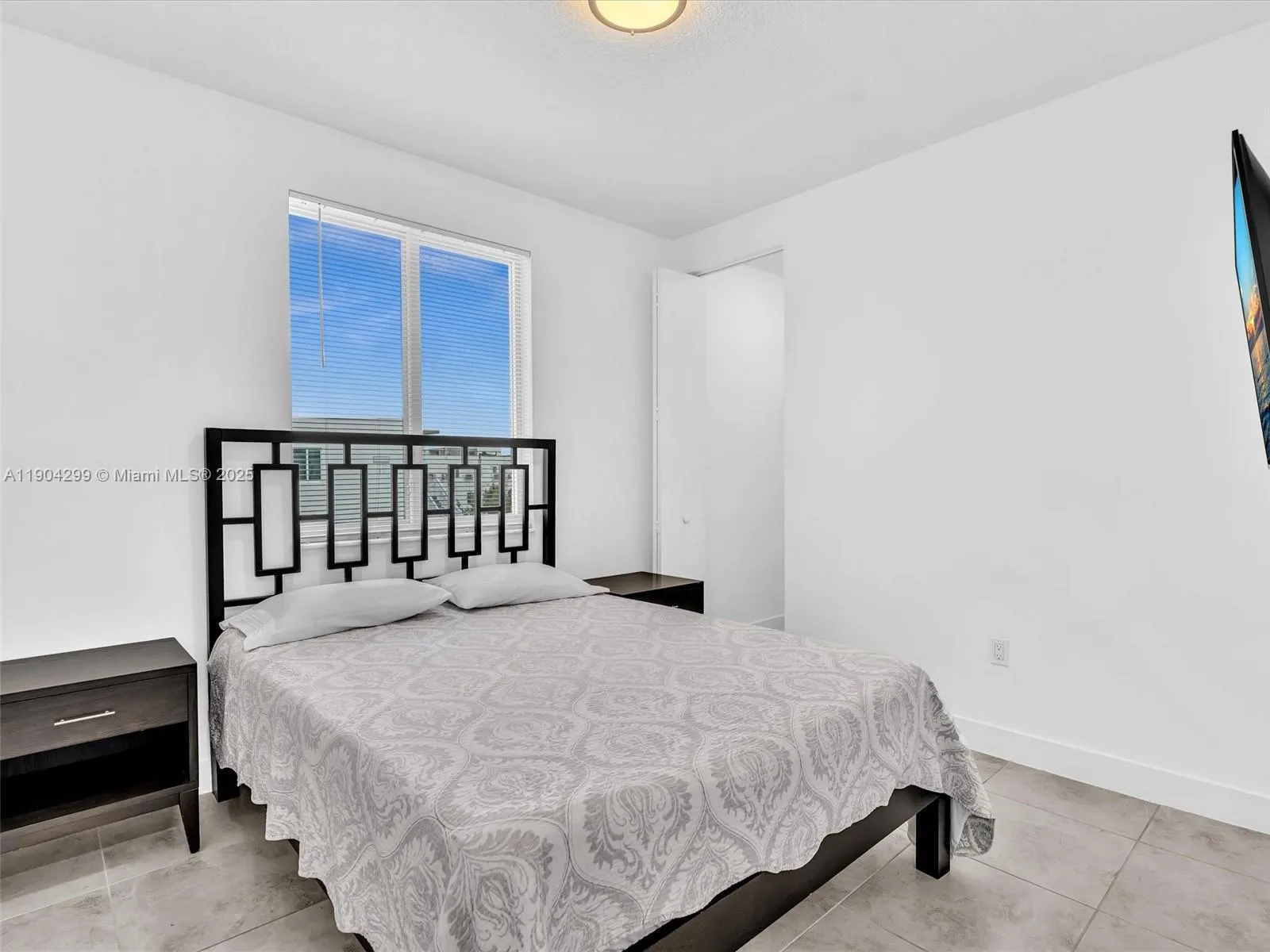 6410 NW 102nd Path, #302