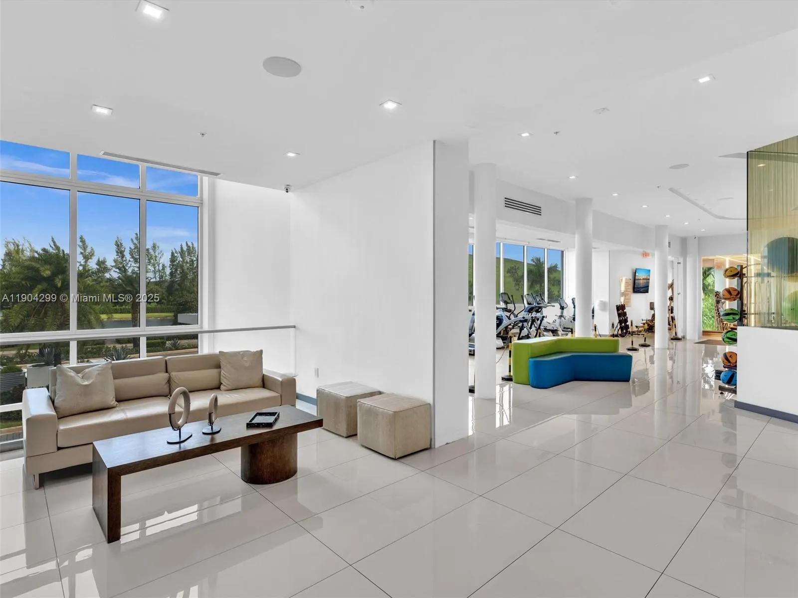 6410 NW 102nd Path, #302