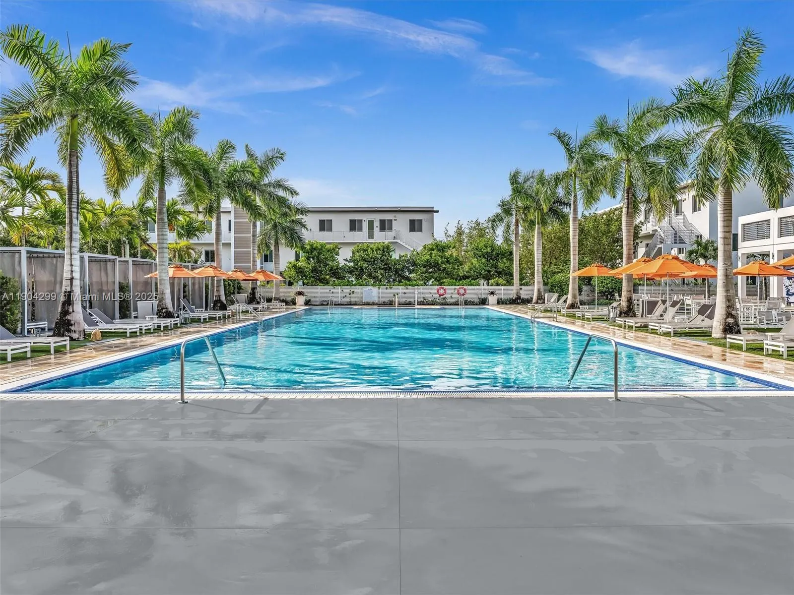 6410 NW 102nd Path, #302