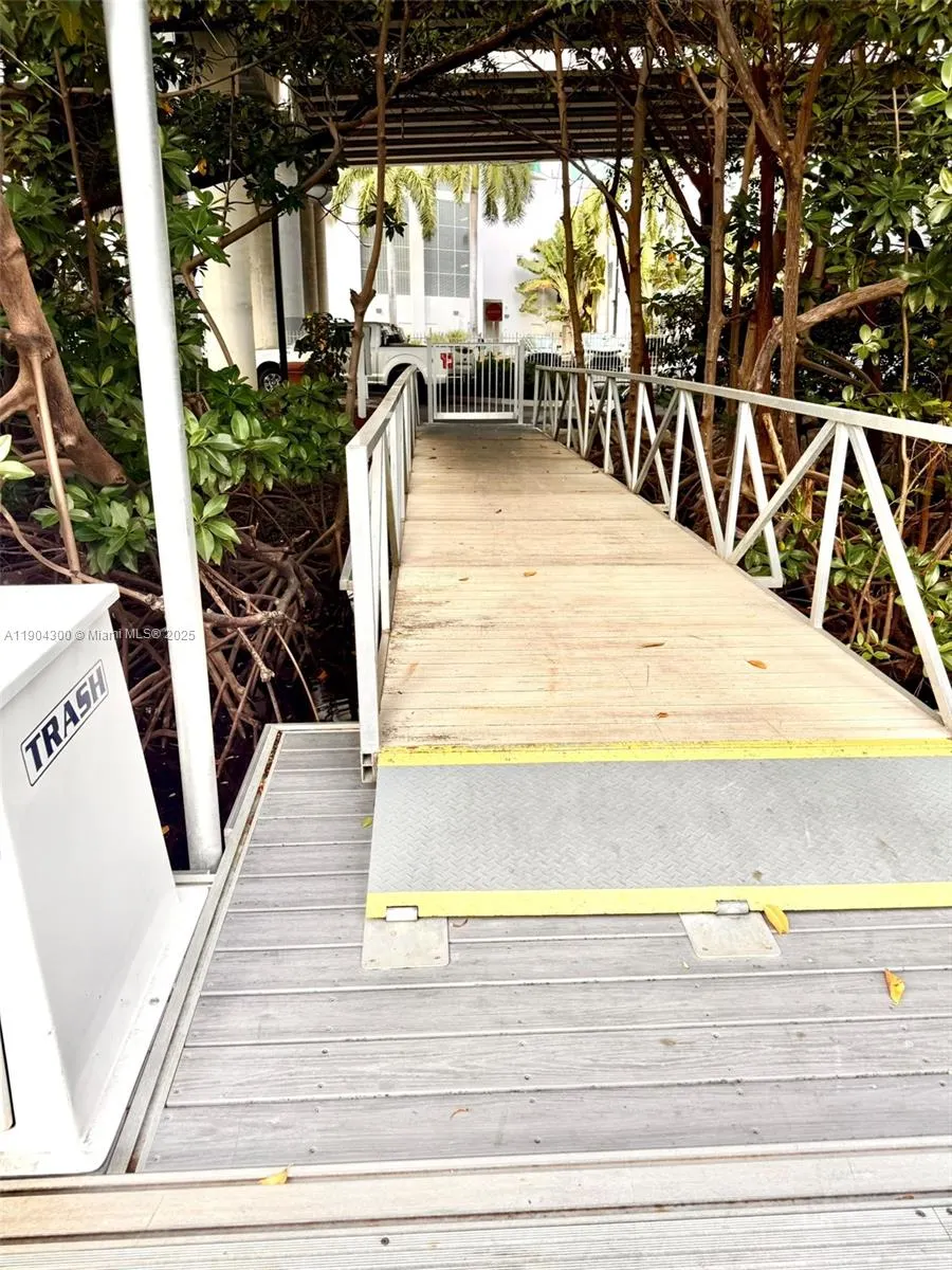 3575 Mystic Pointe Dr Slip 103