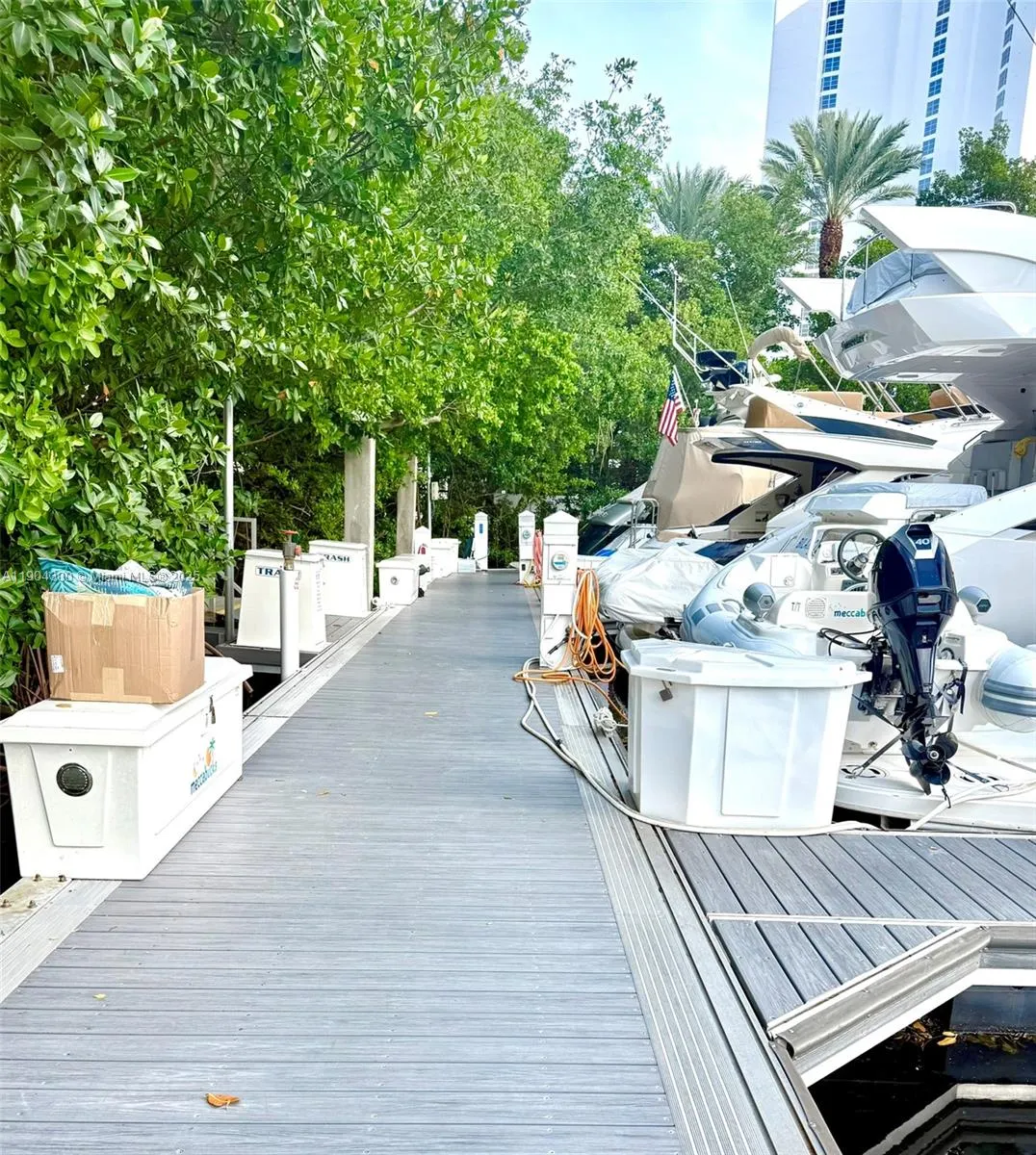 3575 Mystic Pointe Dr Slip 103