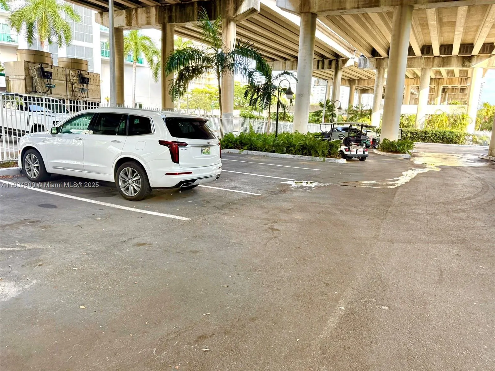 3575 Mystic Pointe Dr Slip 103