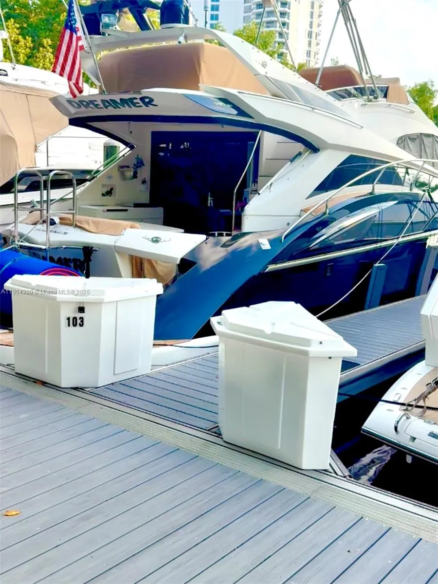 3575 Mystic Pointe Dr Slip 103