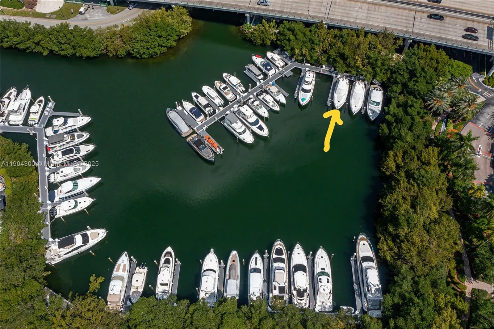 3575 Mystic Pointe Dr Slip 103