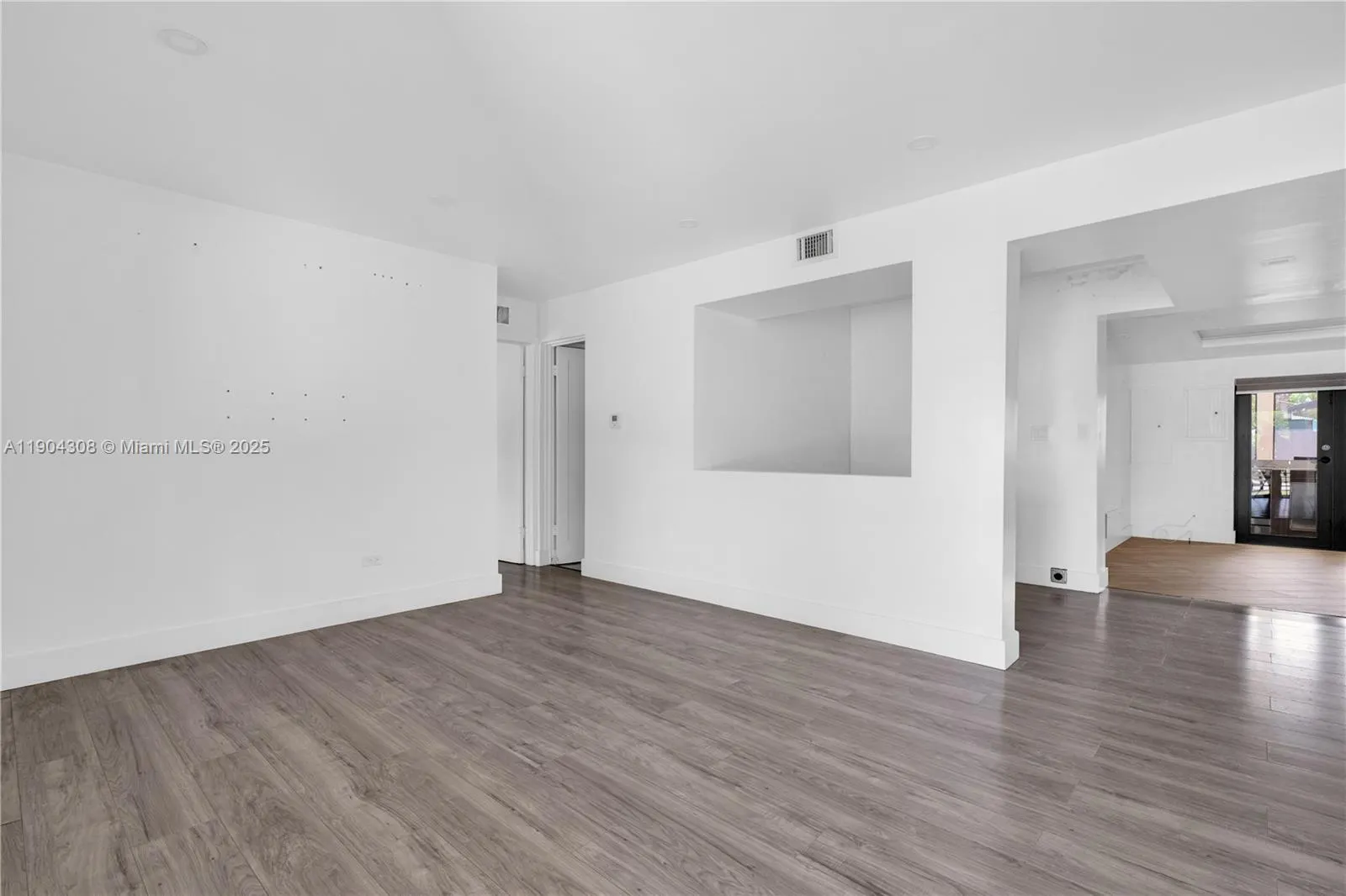 14970 Leisure Dr, #14970