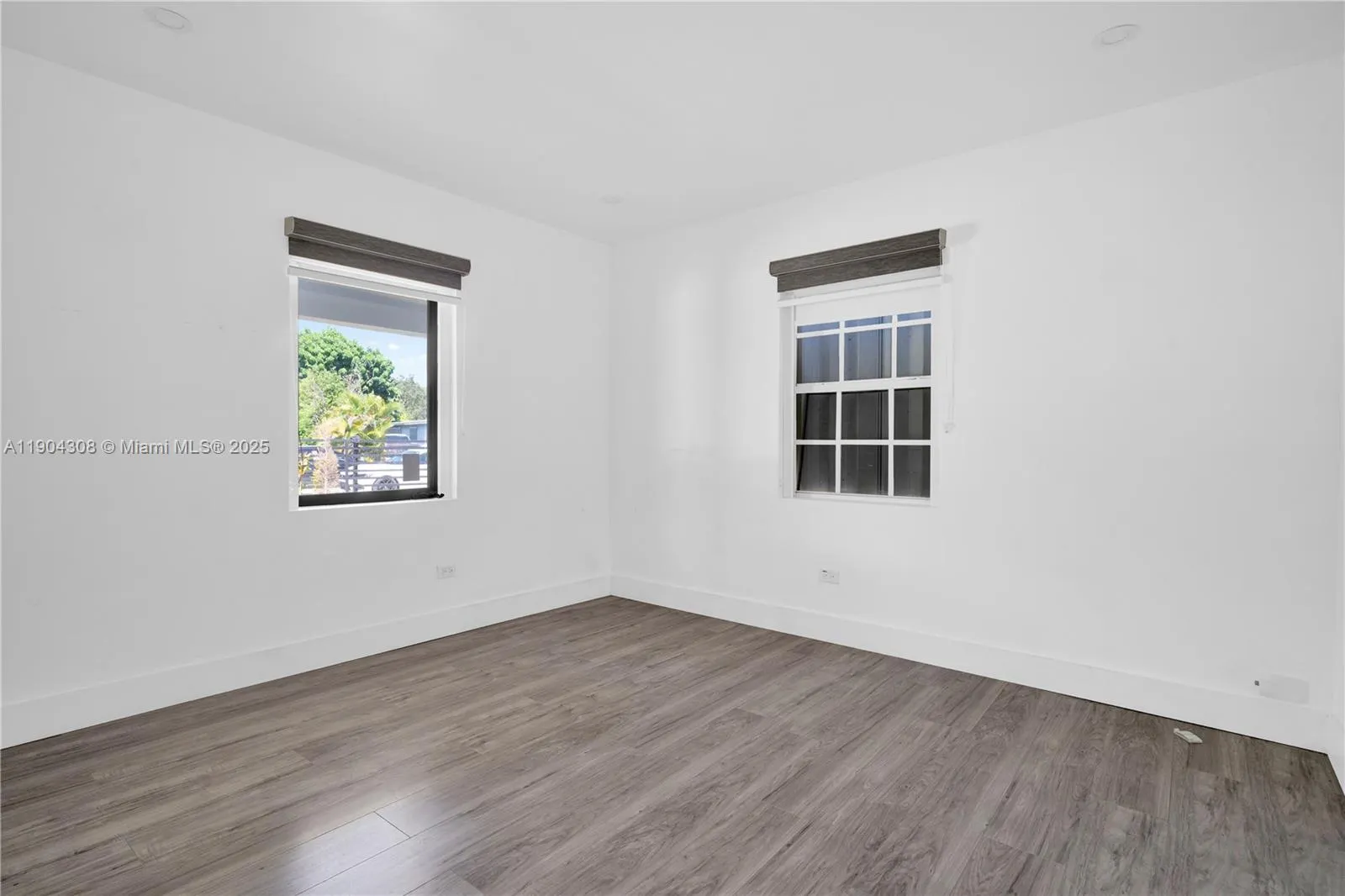 14970 Leisure Dr, #14970