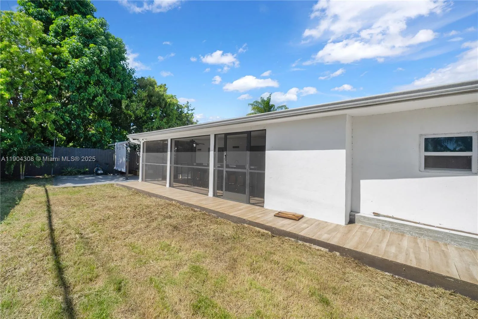 14970 Leisure Dr, #14970