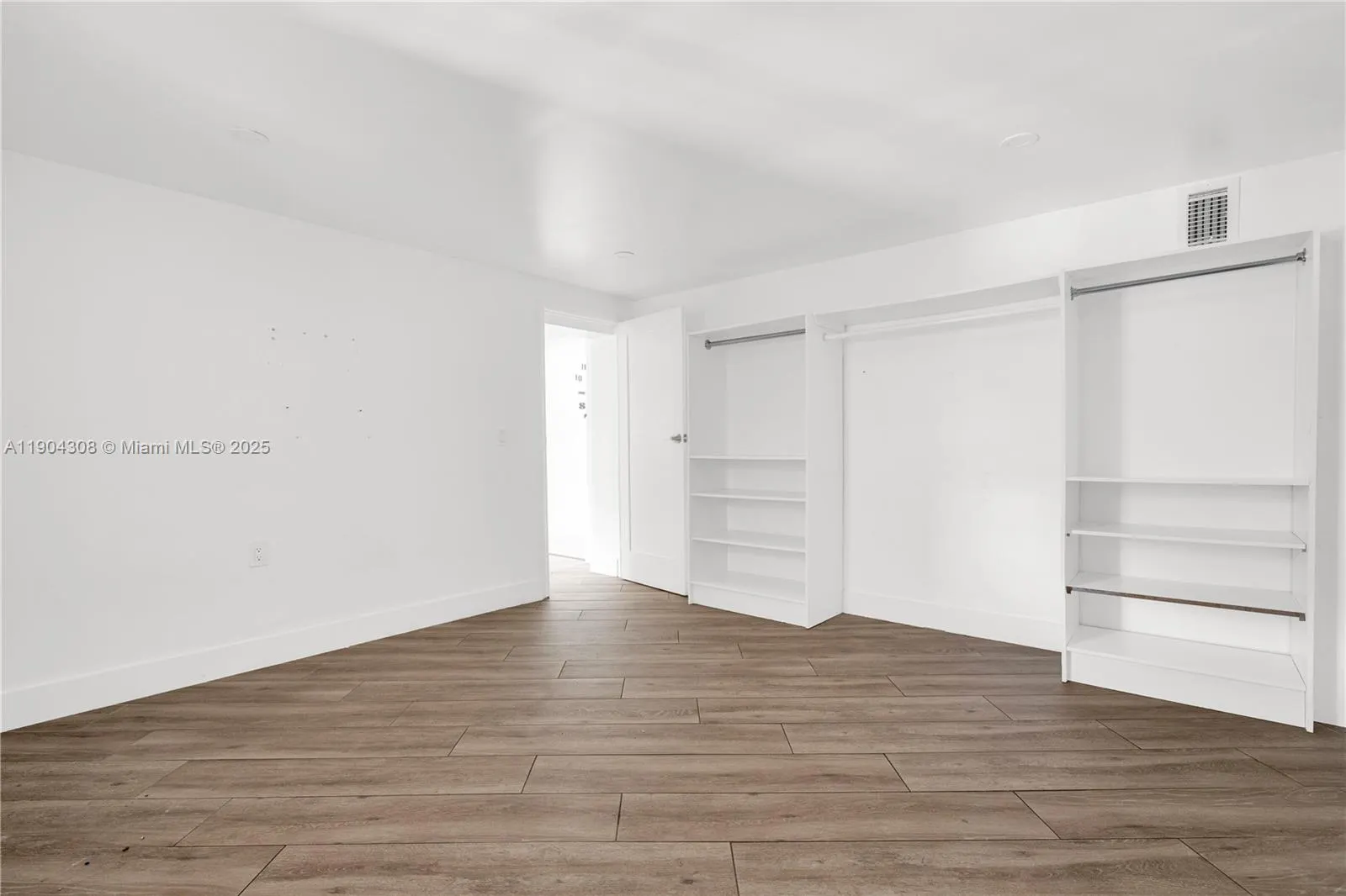 14970 Leisure Dr, #14970