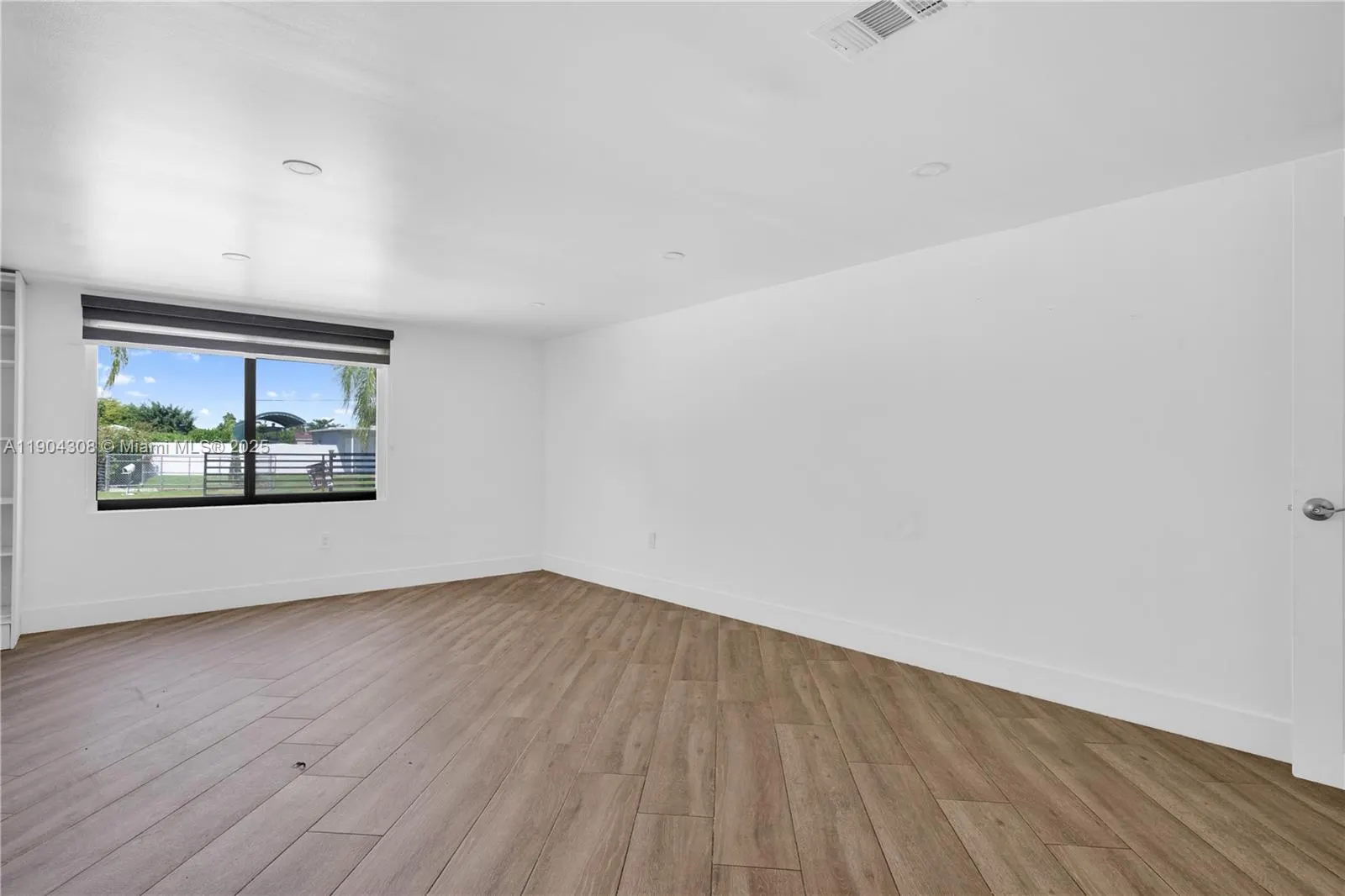 14970 Leisure Dr, #14970