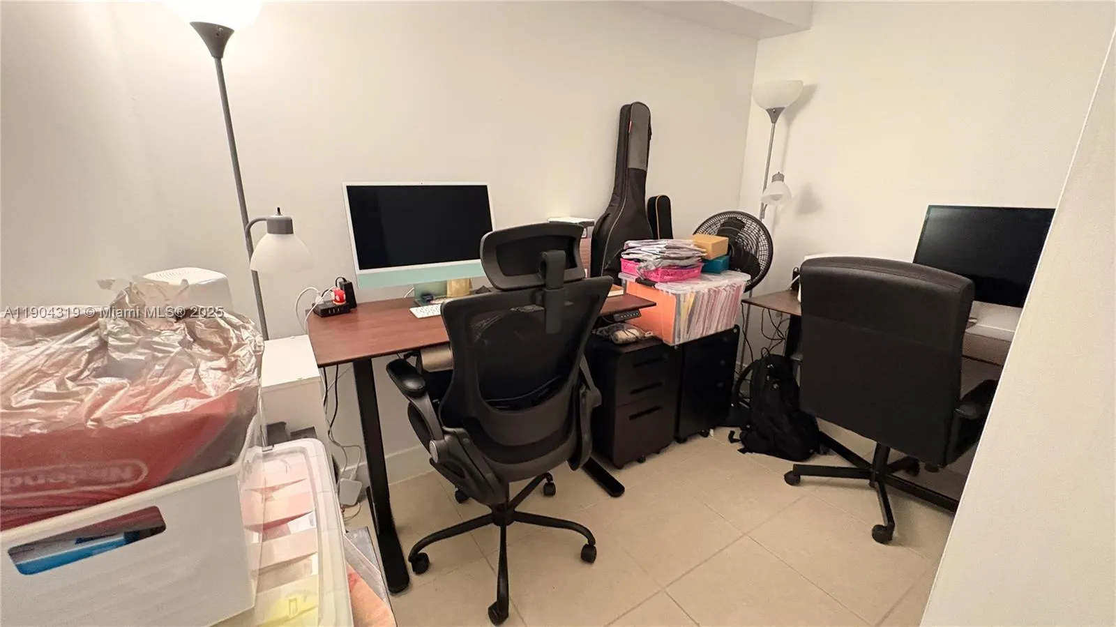 206 Charter Way, #206