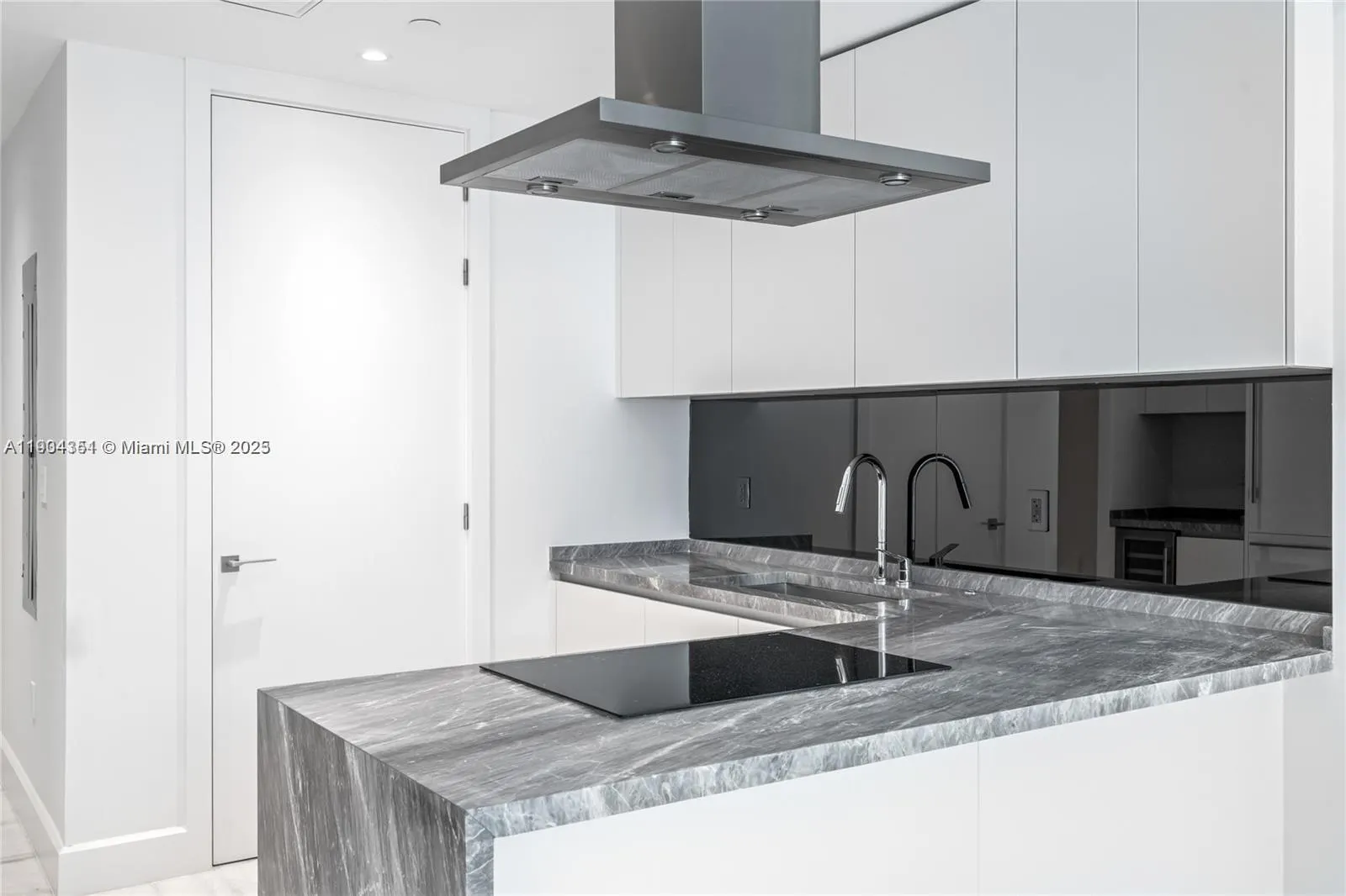 700 NE 26th Terrace, #804