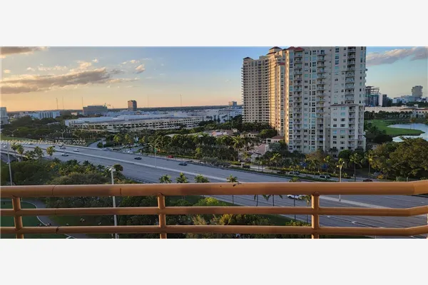 3300 NE 191st St, #1403