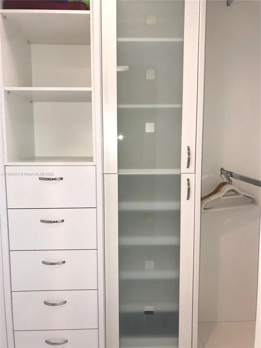 18201 Collins Ave, #5104