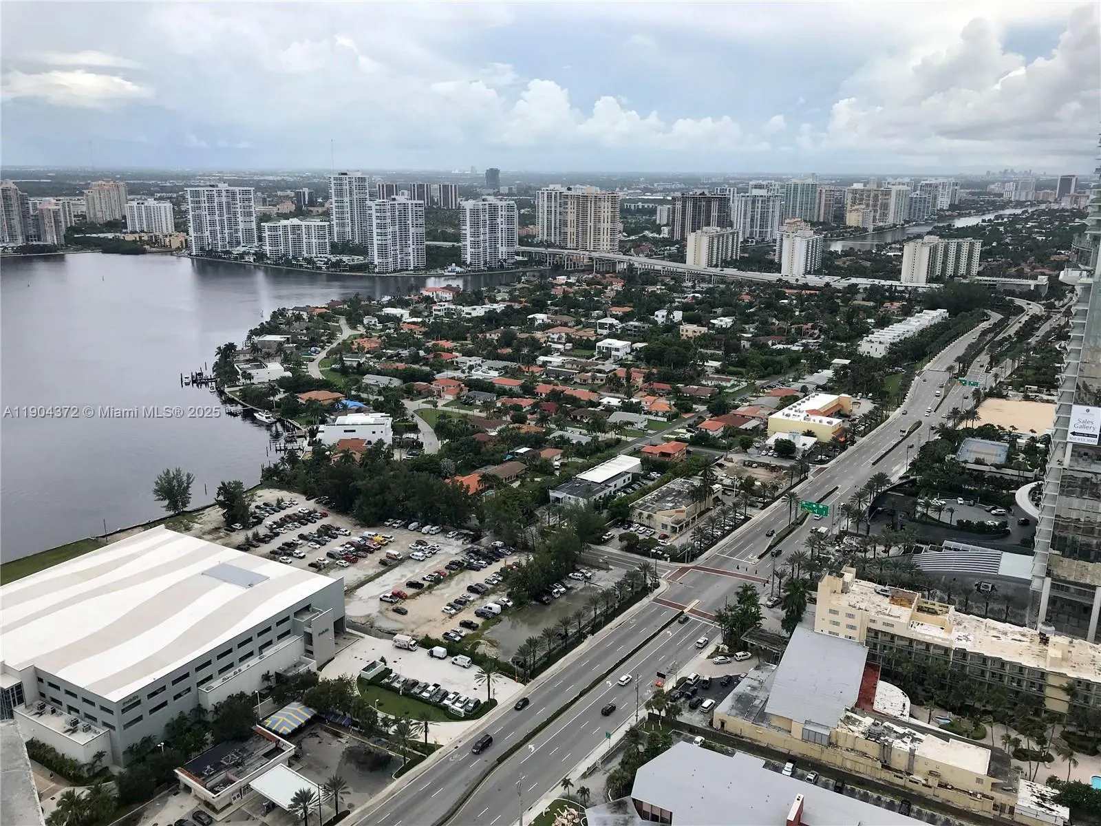 18201 Collins Ave, #5104