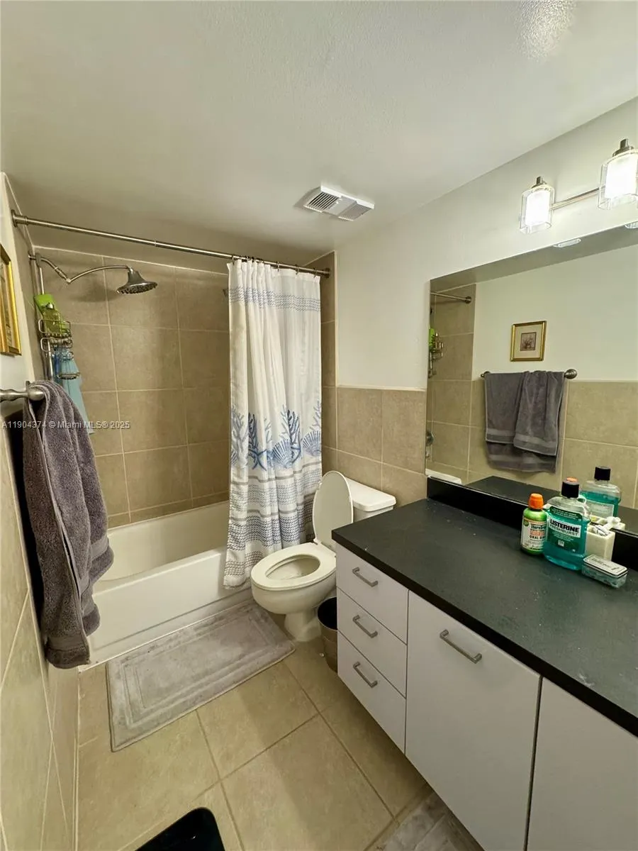 18151 NE 31st Ct, #1103