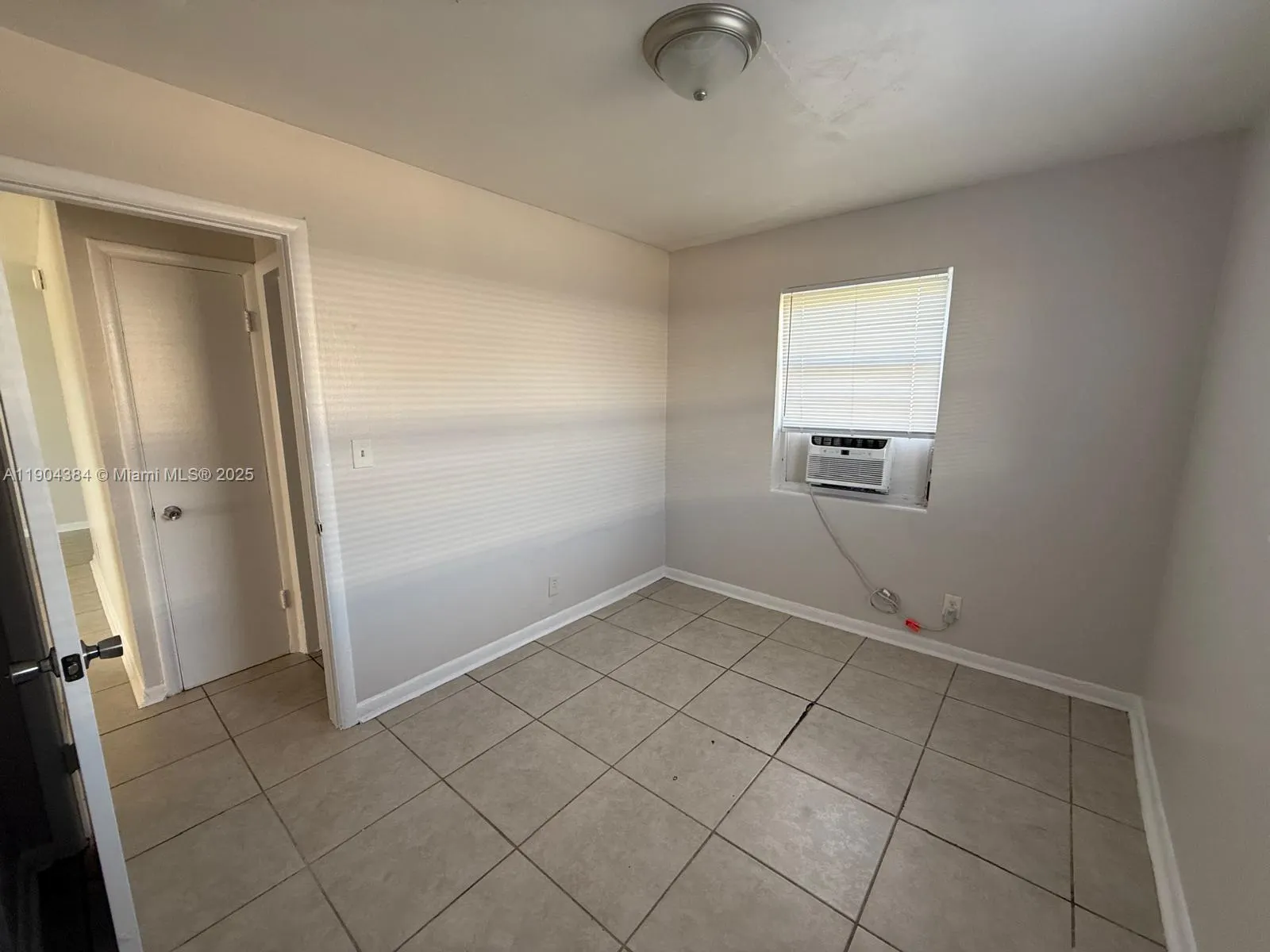 520 W Blue Heron Blvd, #1