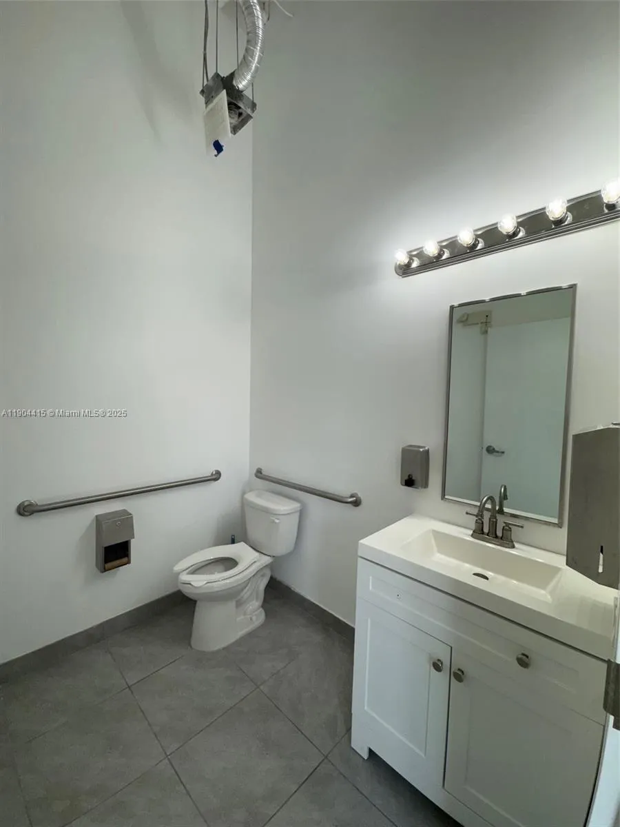 9620 Stirling Rd, #103