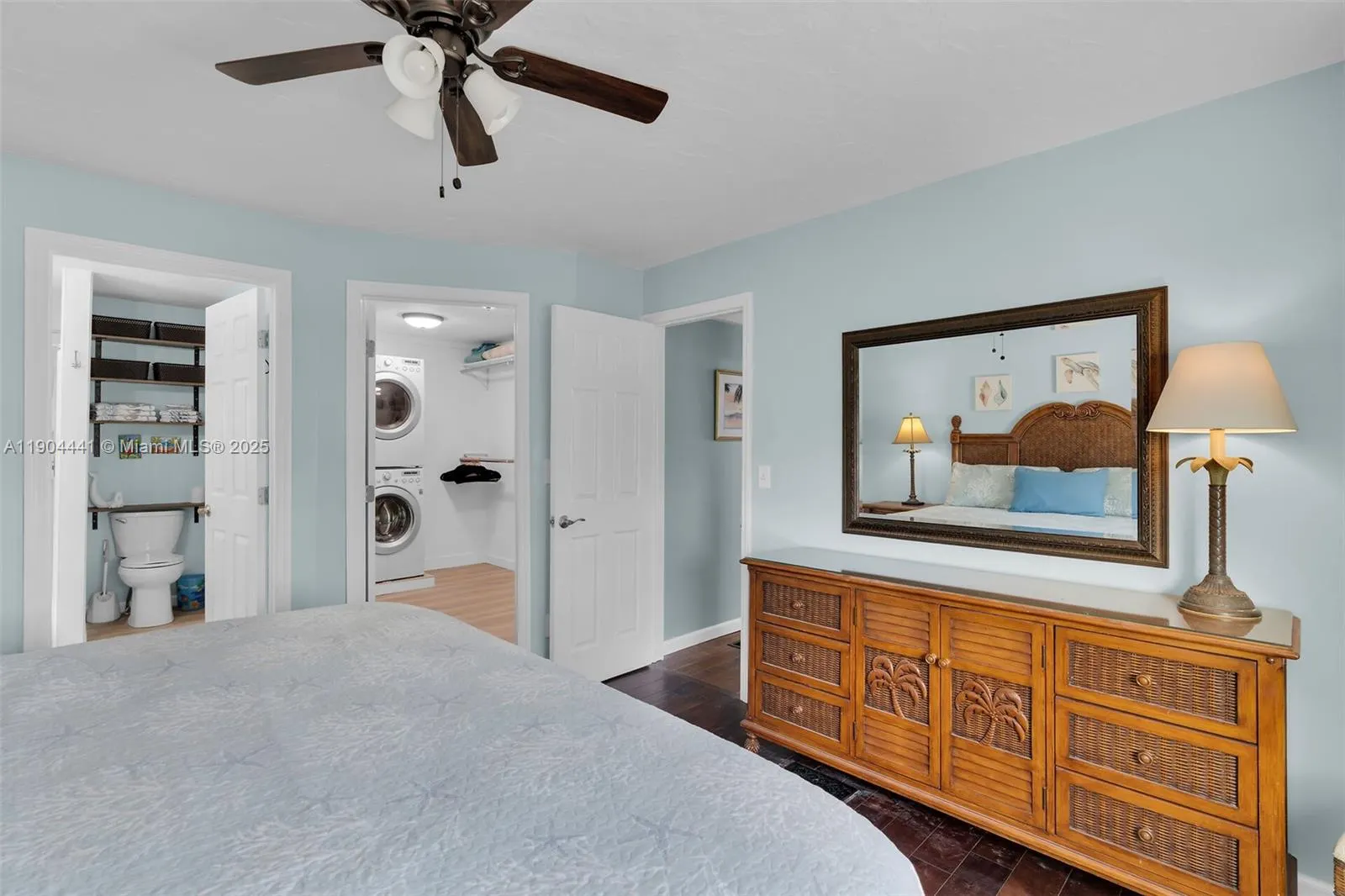 1361 Overseas Hwy, D3