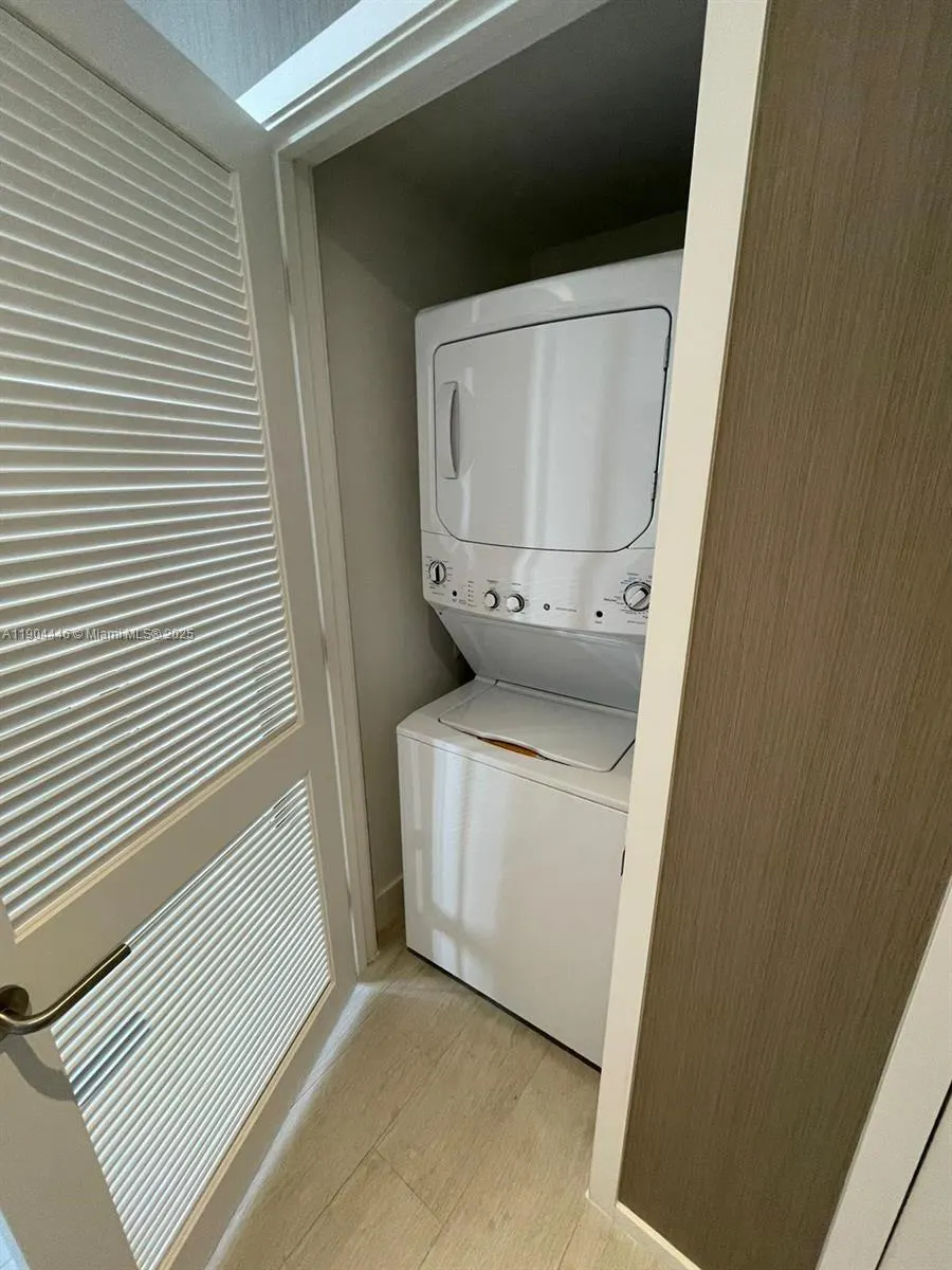 4010 S Ocean Dr, #R3306