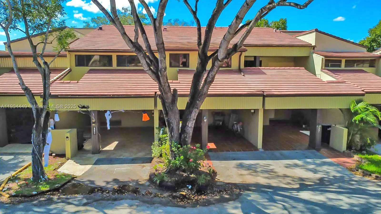 3831 Estepona Ave, #11-D-2