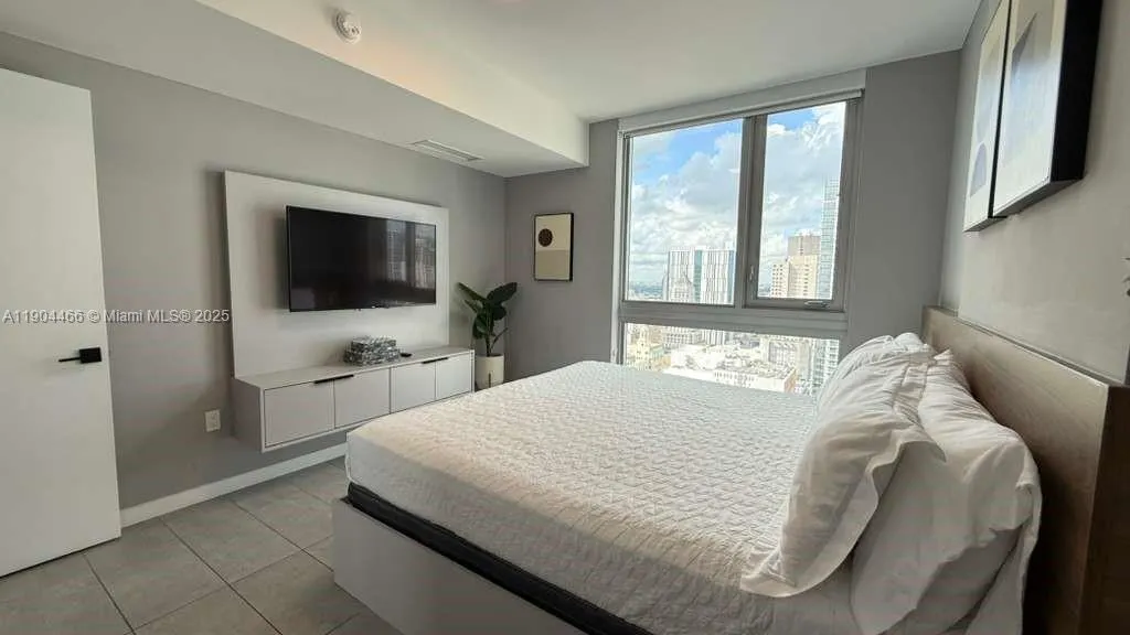 227 NE 2nd St, #3104