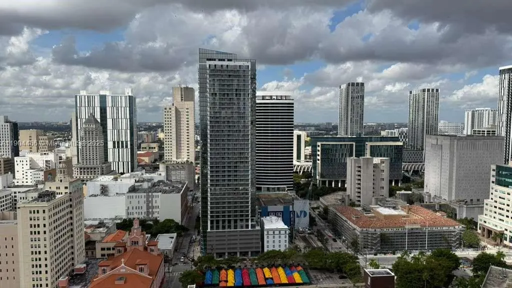 227 NE 2nd St, #3104