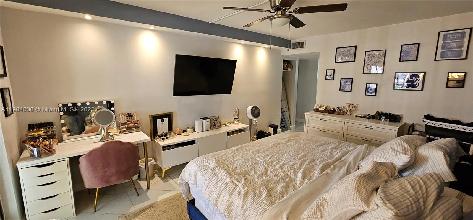 6855 W Broward Blvd, #308