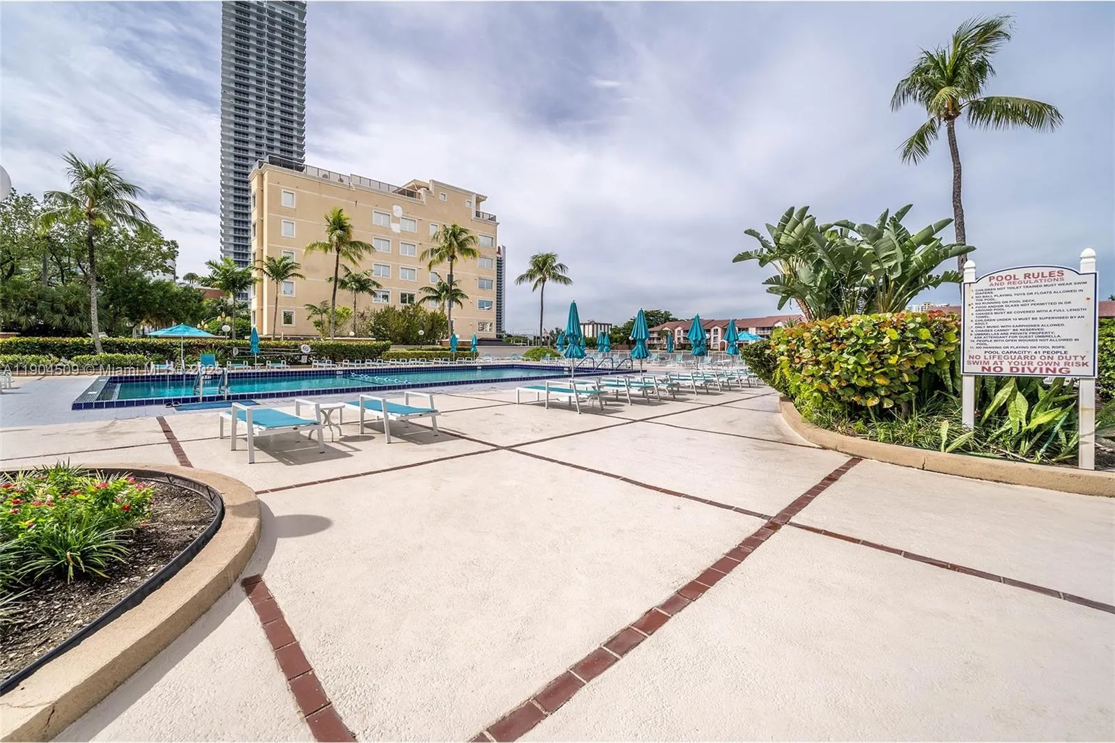 3800 S Ocean Dr, #508
