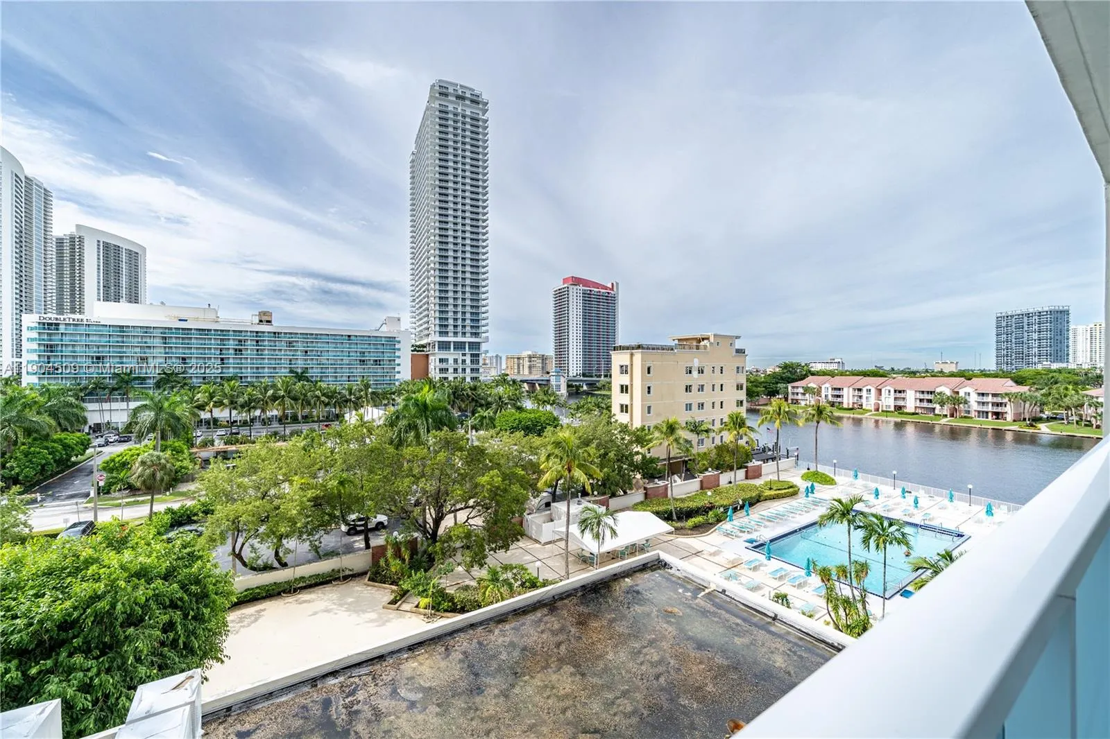 3800 S Ocean Dr, #508