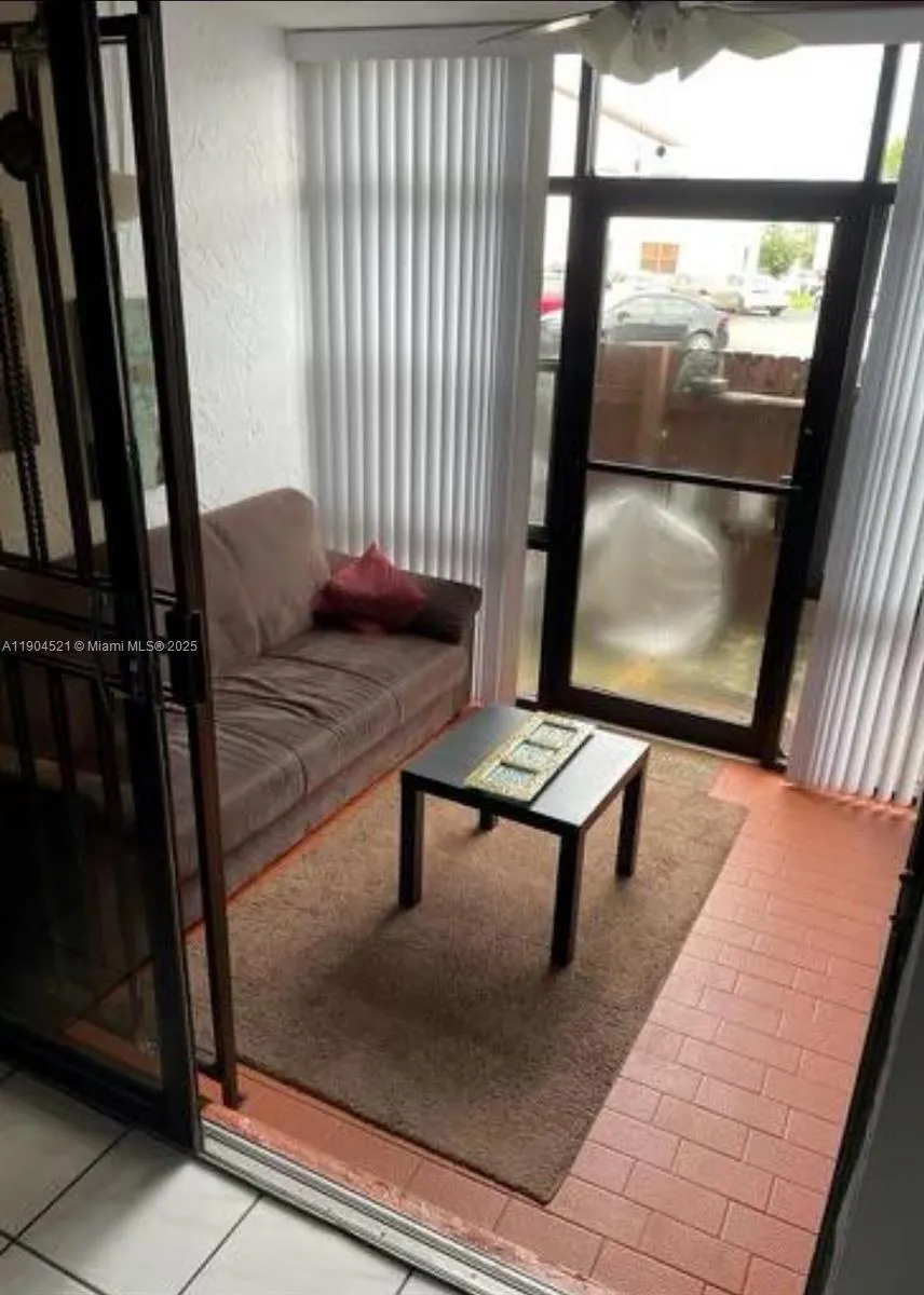 9411 Fontainebleau Blvd, #106