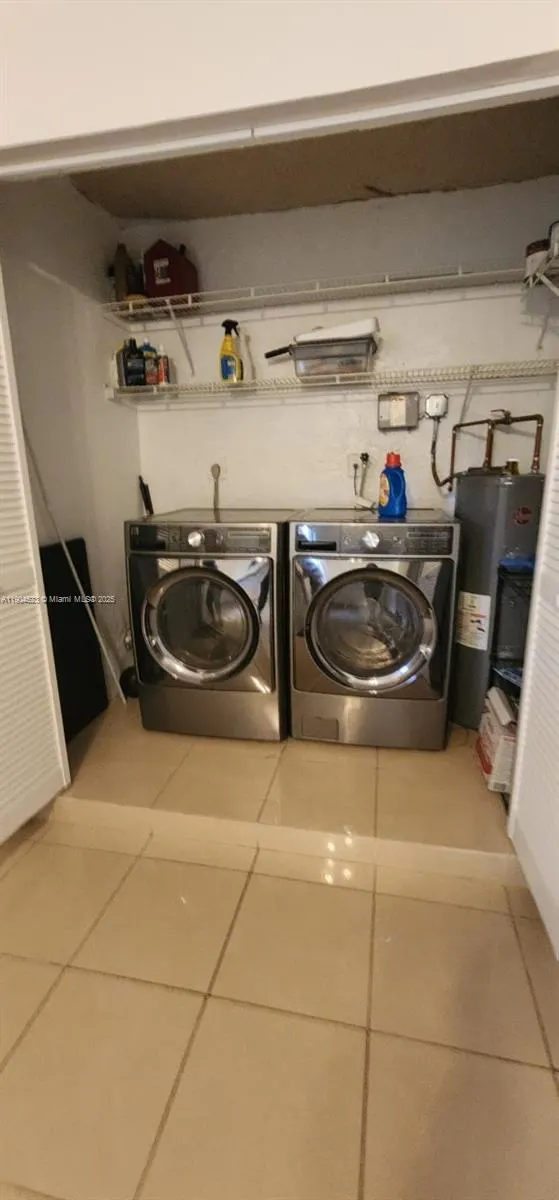 23 N Valencia Dr, #2-32