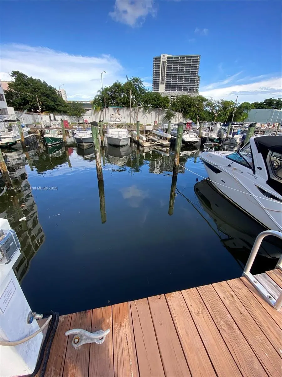 1700 NW North River Dr. #51